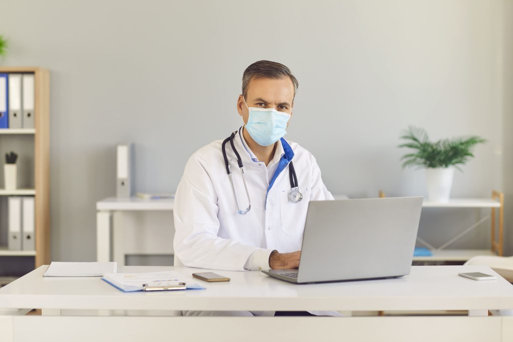póliza de salud mejor alternativa